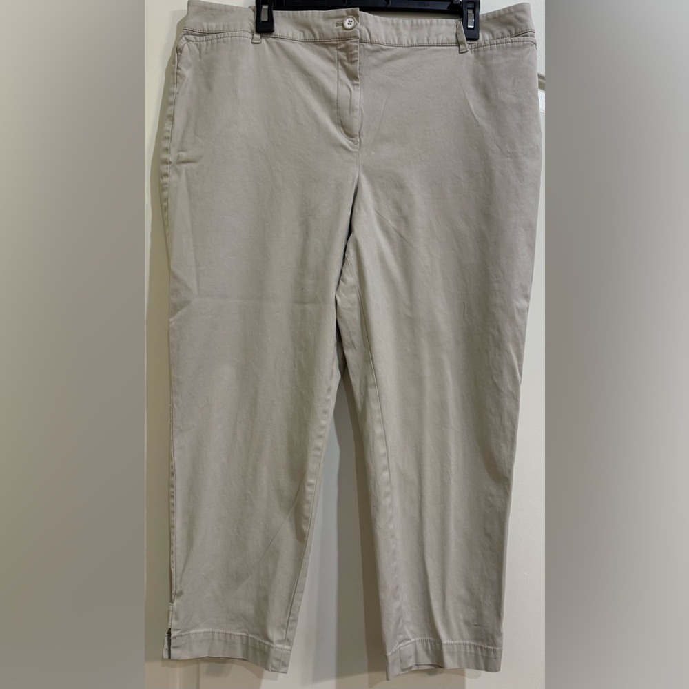 Talbots Beige Perfect Crop Pants